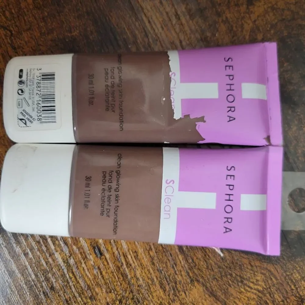 TWO-SEPHORA COLLECTION Clean Glowing Skin Foundation Color 37 Dark with neutral